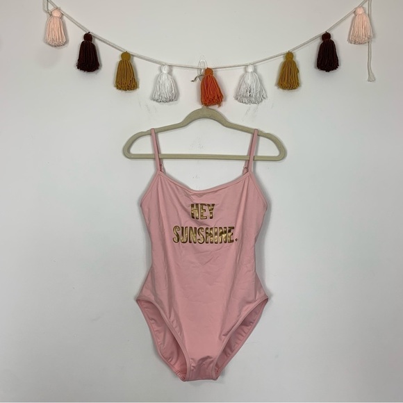 Kate Spade Hey Sunshine Light Pink One Piece Swimsuit Size Medium - Picture 2 of 11